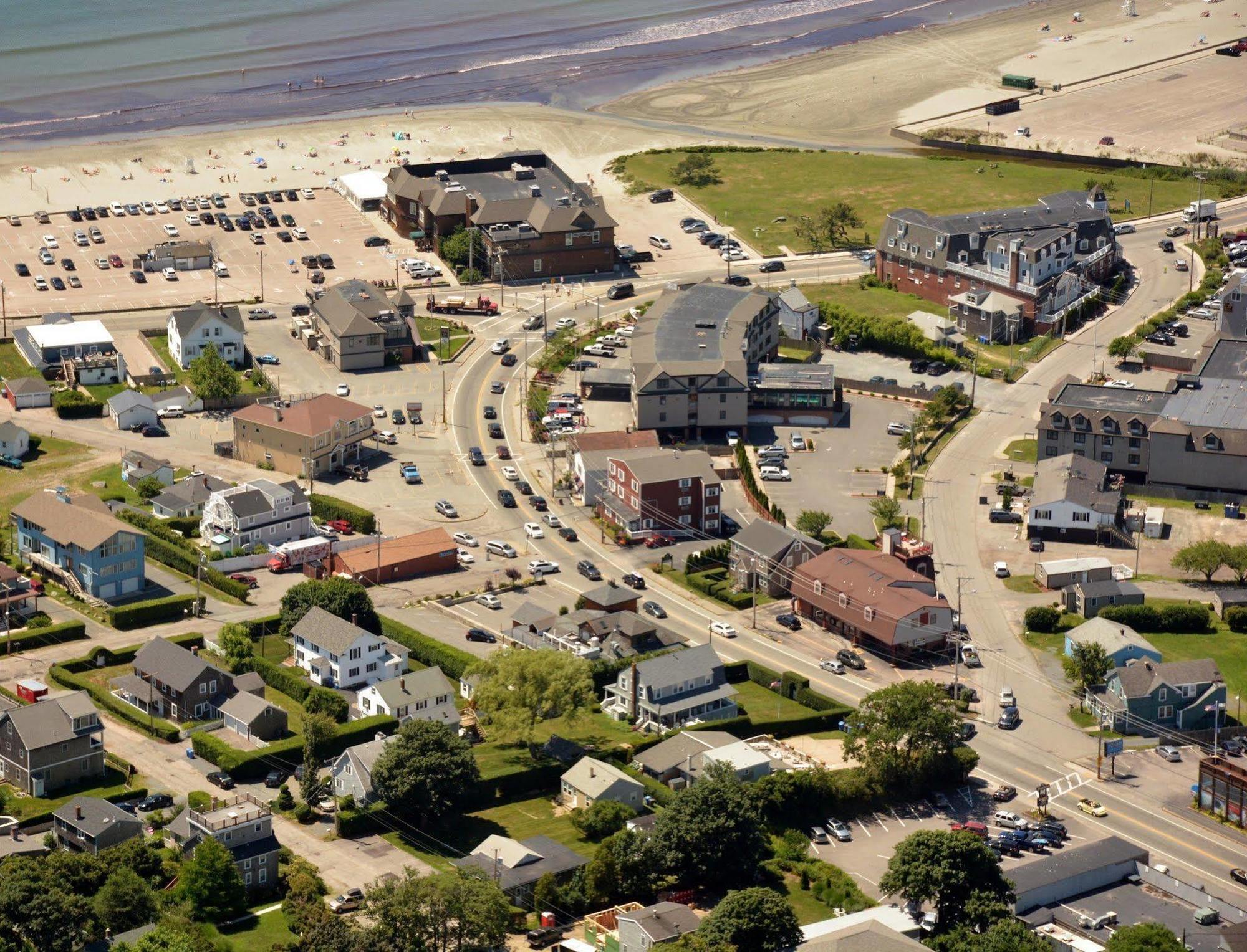 Rhea'S Inn By The Sea Middletown Exterior photo